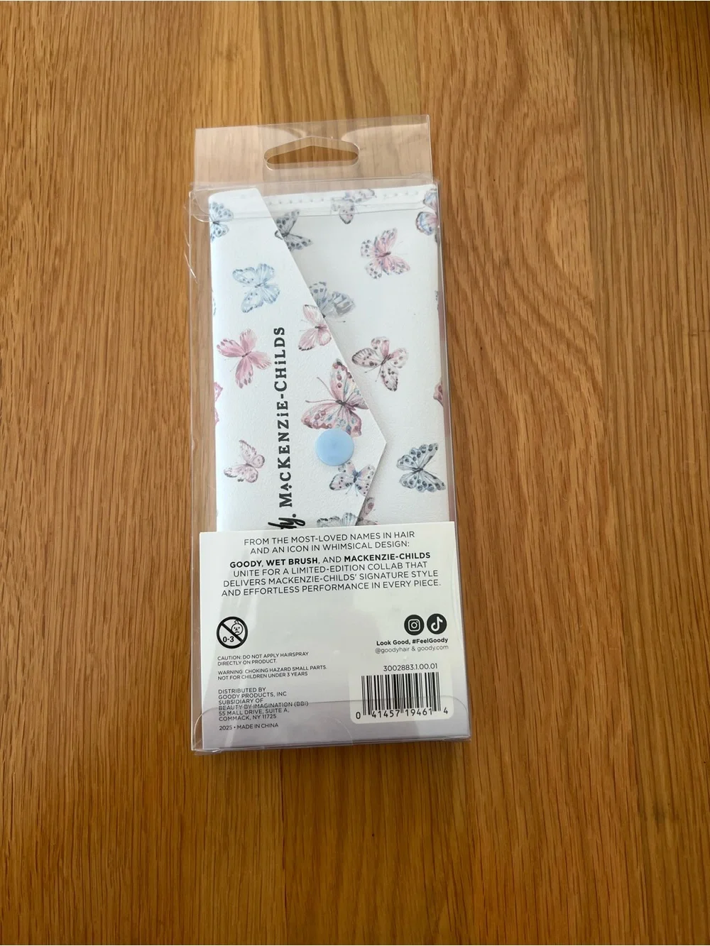 MacKenzie-Childs Pink and White Comb with Travel Case